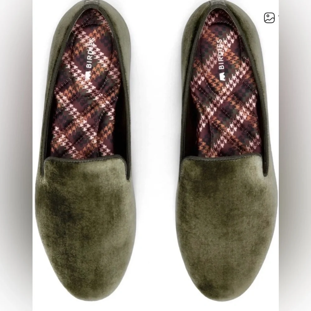 Birdies Olive Velvet Slip-On Loafers Size 8 Women - Christmas, RARE - Picture 1 of 8